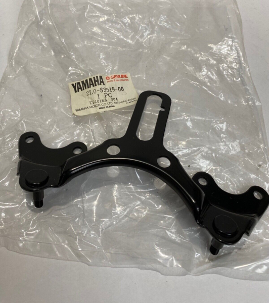 Yamaha Instrumentenhalter Tachohalter XS250 XS400 bracket meter 2L0-83519-00 Original Neu